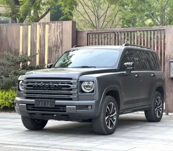 Haval H9: рамный внедорожник с блокировками и официальным дилером — достойная замена Prado?
