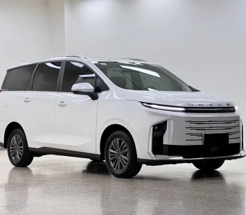 Maxus G50: компактный семиместный минивэн — переднеприводный, доступный, теперь с гибридом