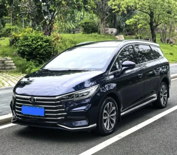 BYD Song Max DM: семейный минивэн с репутацией «рабочей лошадки»