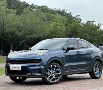 Lynk-co-05