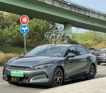 BYD: от батареек для Motorola до автопилота на машине за 70 тысяч юаней