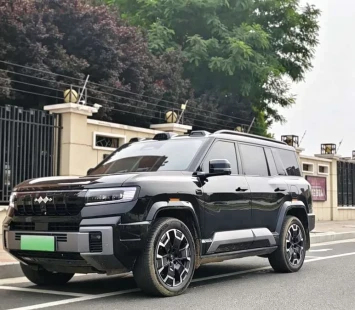 Leopard (FangChengBao): внедорожный бренд BYD, в который встроили дрон прямо в крышу