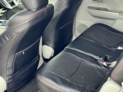 Toyota Prius Alpha S 2013