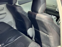 Toyota Prius Alpha S 2013