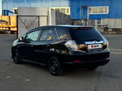 Honda Fit Shuttle 1.3 NAVI Premium Selection 2012