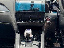 Honda Shuttle Hybrid X Style Edition 2016
