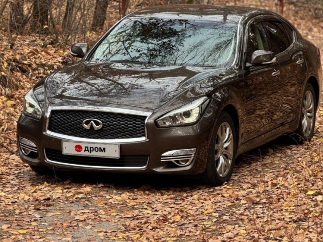 Nissan Fuga 2.5 250GT Cool Exclusive 2017