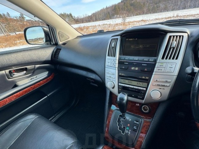 Toyota Harrier 240G Premium L Package 2010