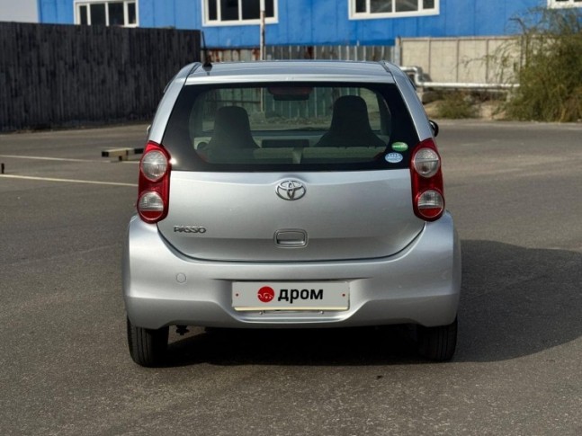 Toyota Passo X 2012